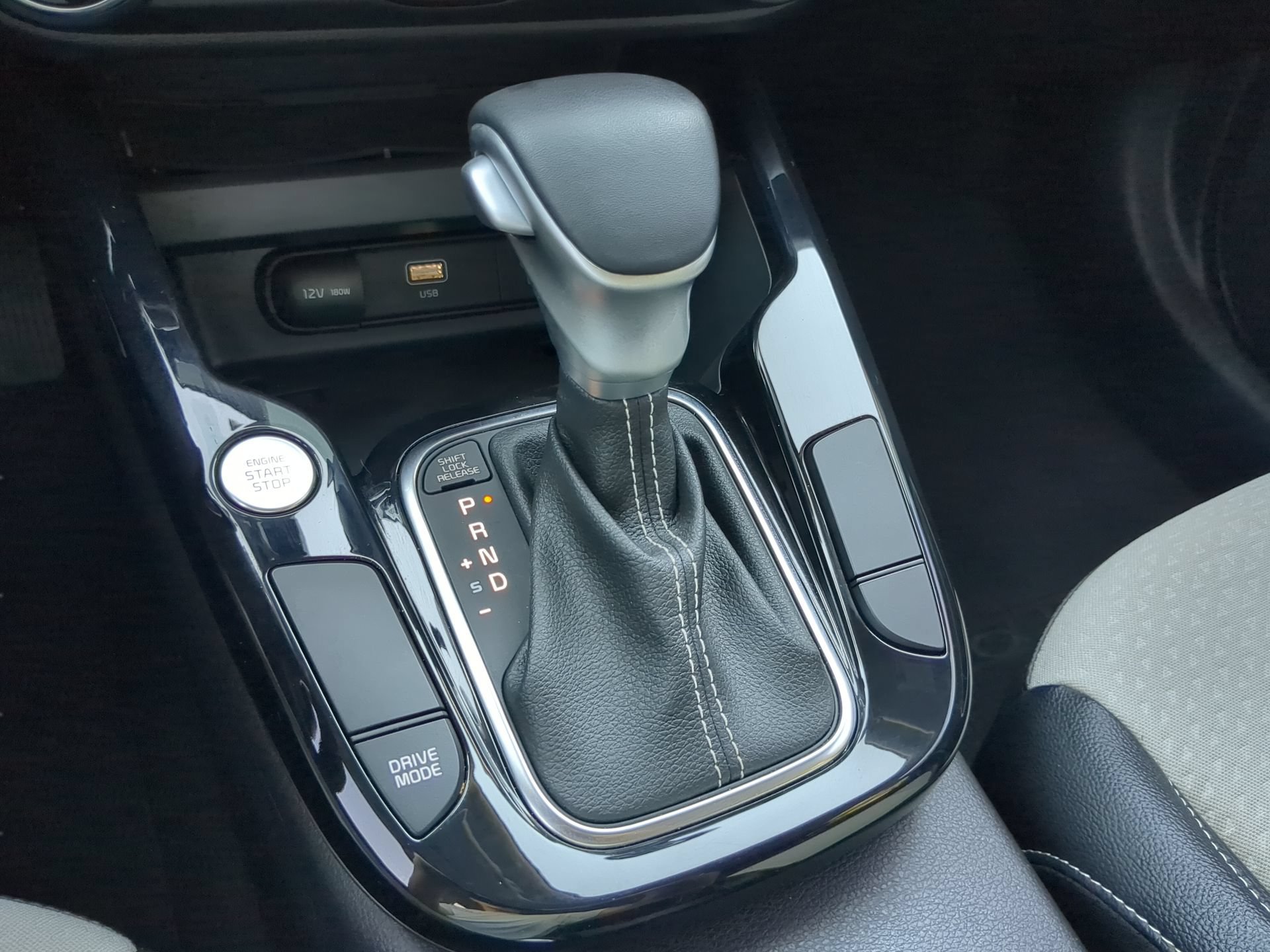 Used 2024 Kia Soul GT-Line FWD image 61