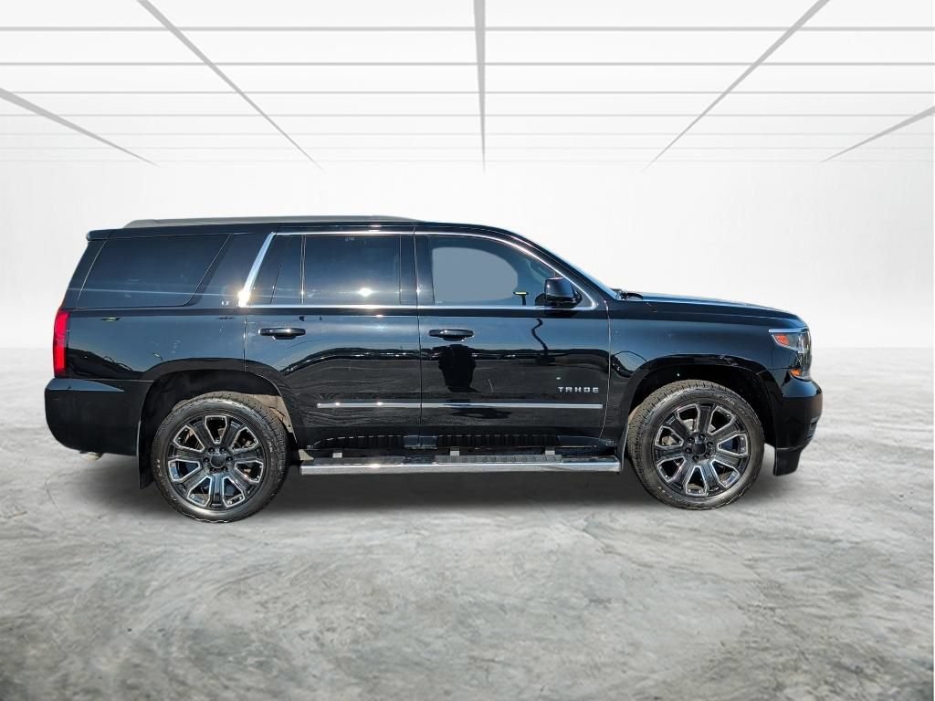 Used 2017 Chevrolet Tahoe LT w/ LT Signature Package AWD/4WD image 5