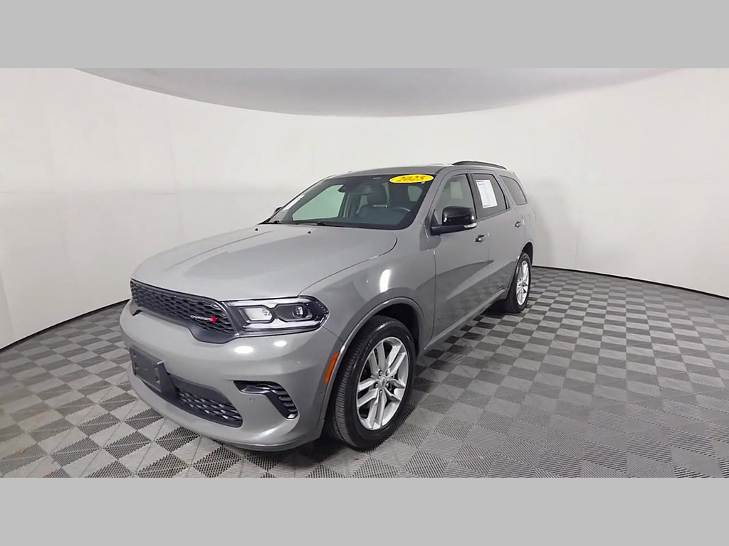 Used 2025 Dodge Durango GT AWD/4WD image 49
