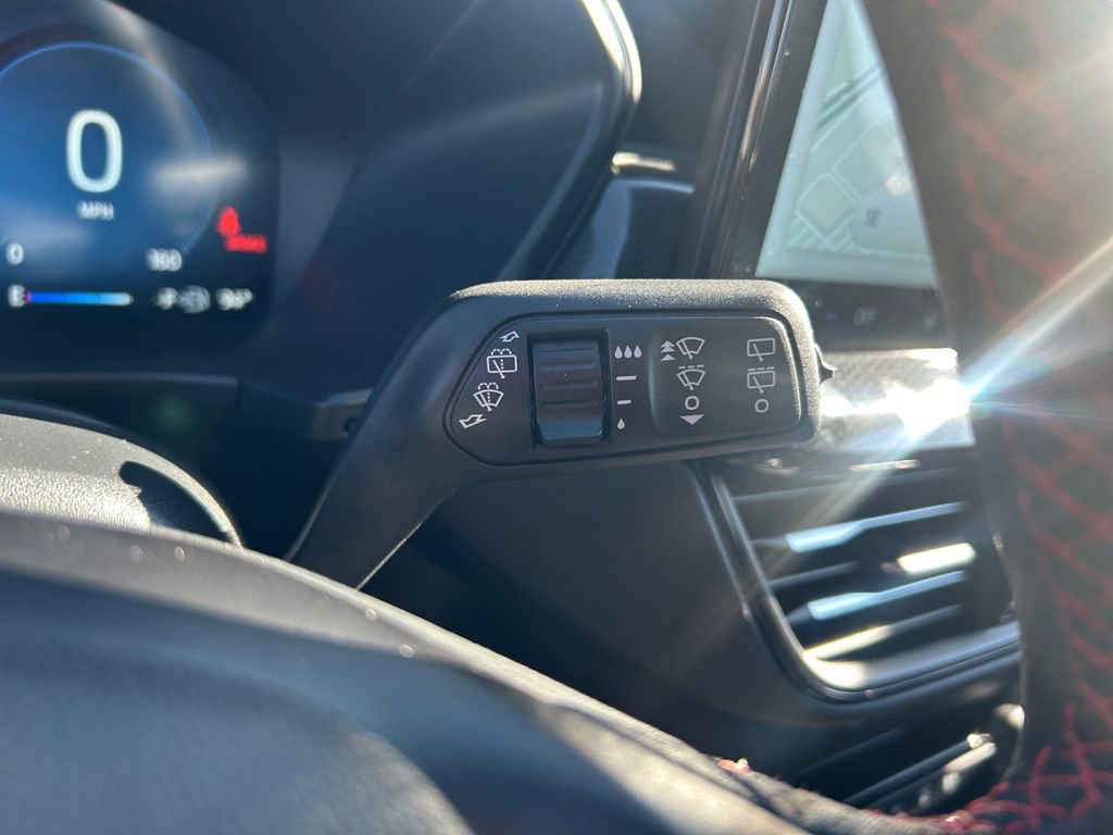 Used 2026 Ford Escape ST-Line Elite w/ Premium Technology Package image 24
