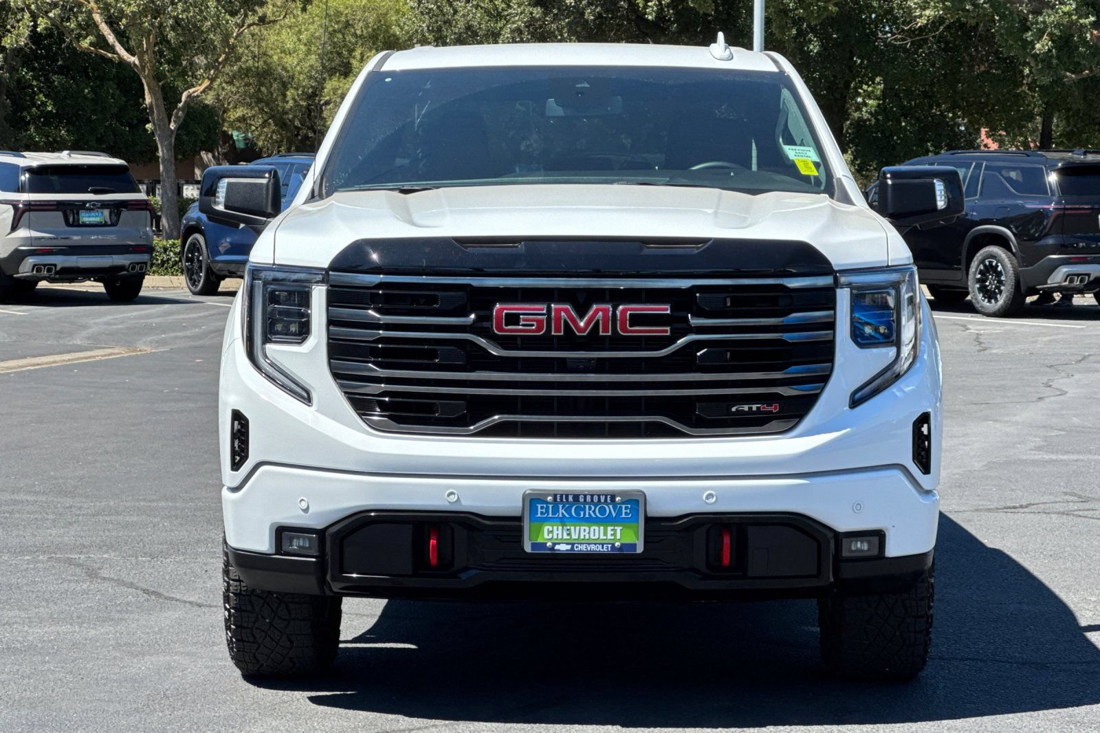 Used 2025 GMC Sierra 1500 AT4 AWD/4WD image 8