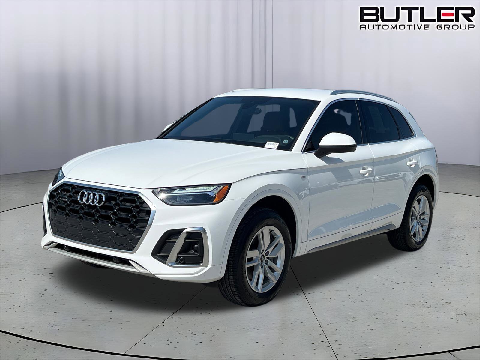 Certified 2024 Audi Q5 2.0T Premium AWD/4WD image 1