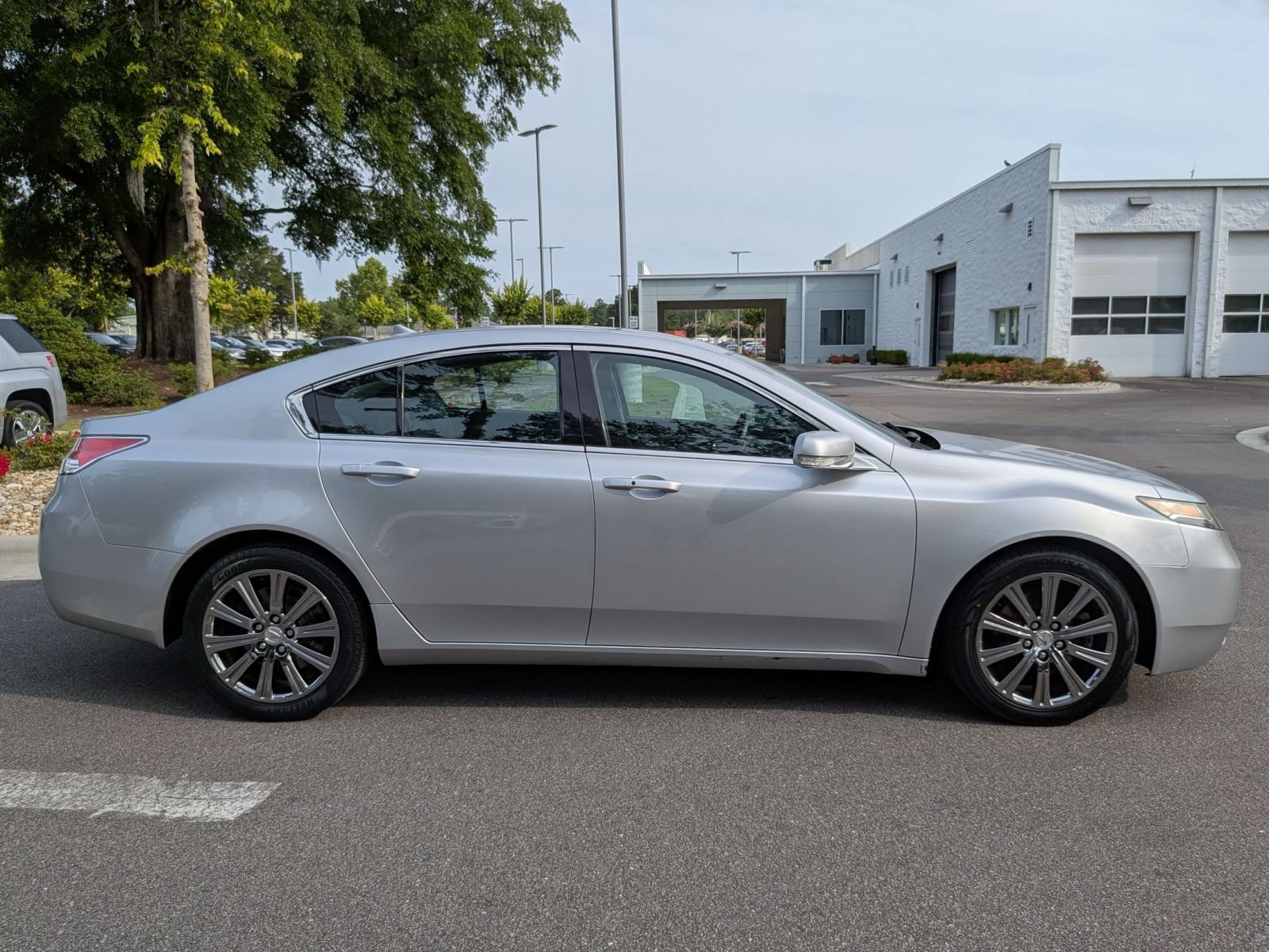 Used 2013 Acura TL Special Edition FWD image 2