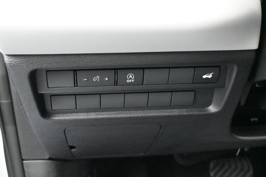 New 2026 Mitsubishi Outlander SE FWD image 16