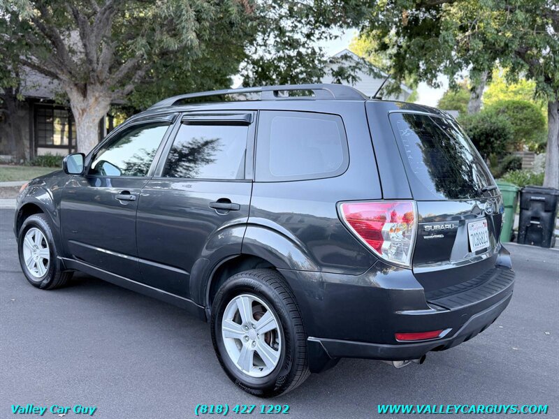 Used 2012 Subaru Forester 2.5X w/ Alloy Wheel Pkg AWD/4WD image 5