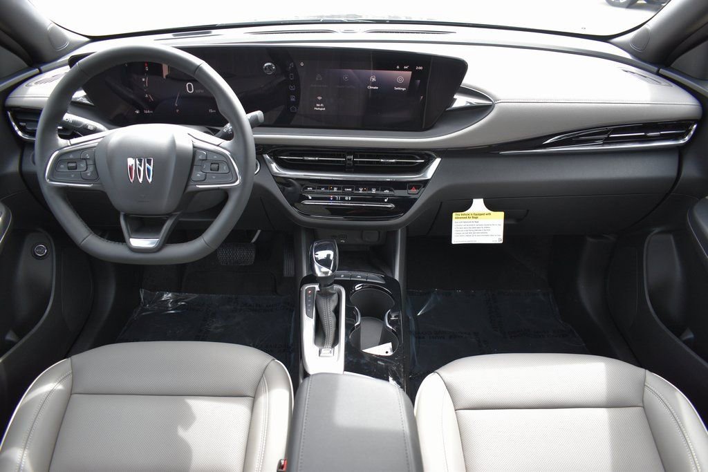 New 2025 Buick Envista Avenir image 16