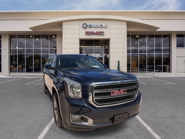 Certified 2020 GMC Yukon XL SLT w/ HD Trailering Package RWD image 3