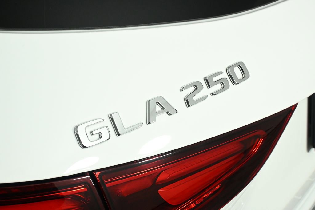 Used 2026 Mercedes-Benz GLA 250 image 28