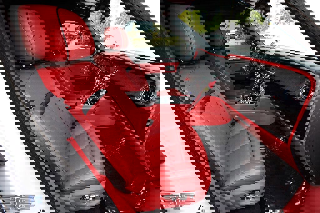 Used 2019 Rolls-Royce Cullinan image 15