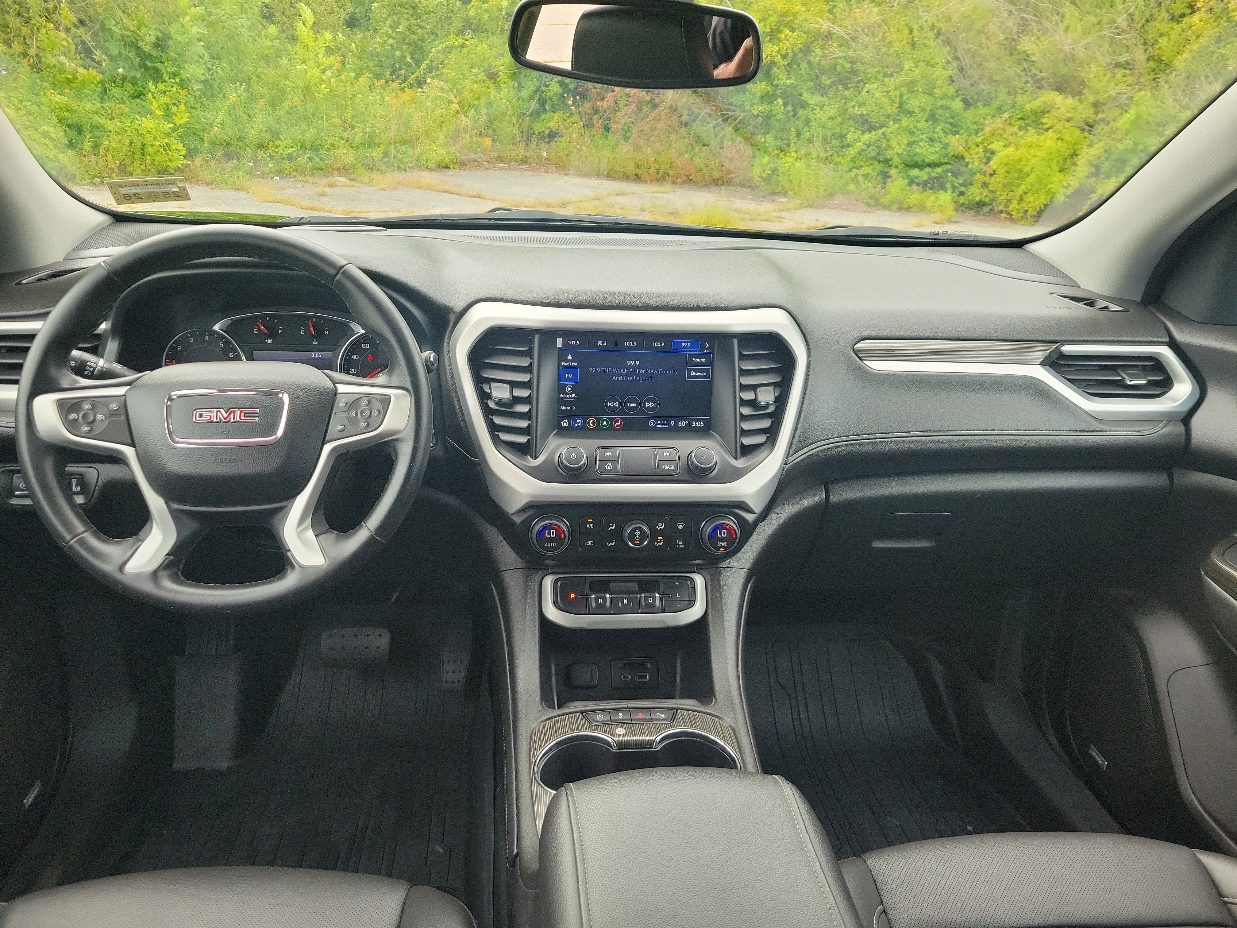 Used 2023 GMC Acadia SLT w/ Trailering Package AWD/4WD image 19