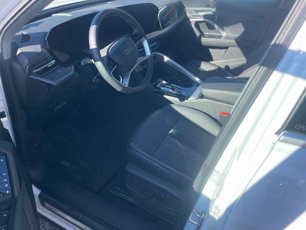Certified 2026 Audi Q5 Premium AWD/4WD image 7