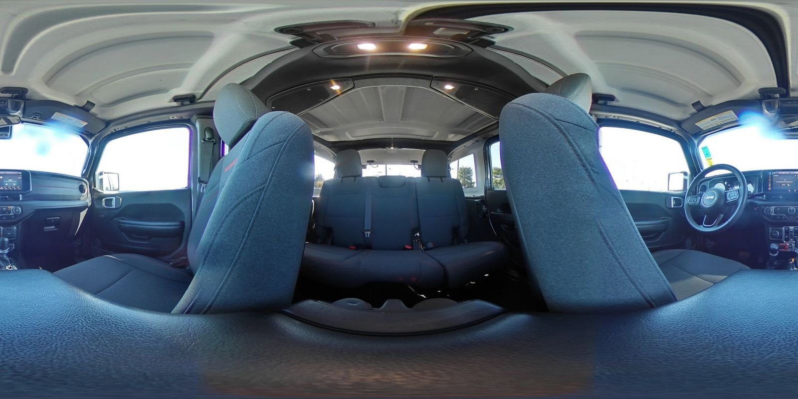 Used 2025 Jeep Wrangler Unlimited Rubicon image 41