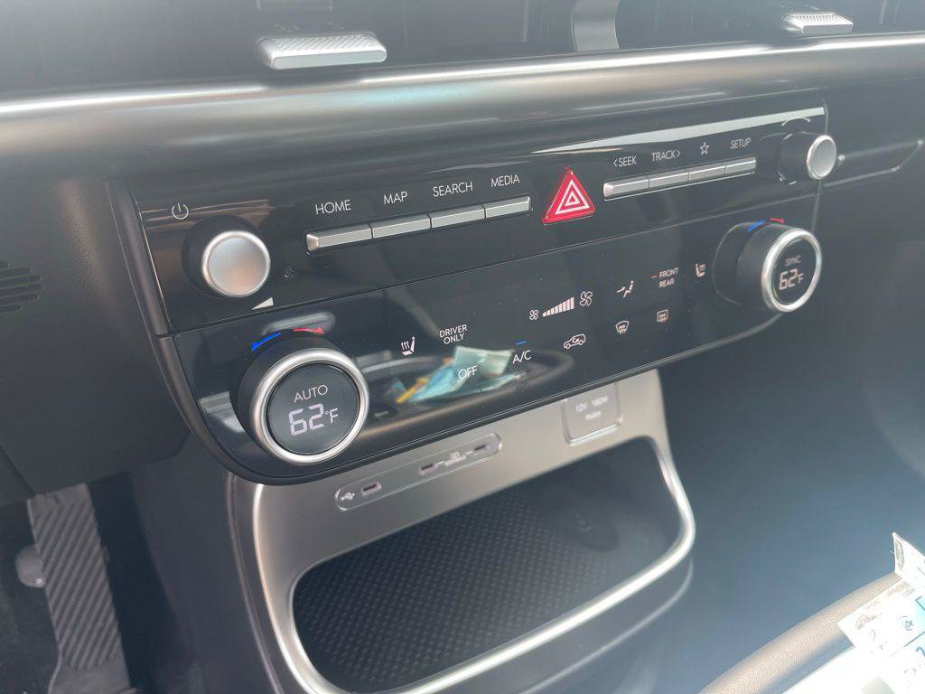 New 2026 Hyundai Ioniq 9 SE AWD/4WD image 25
