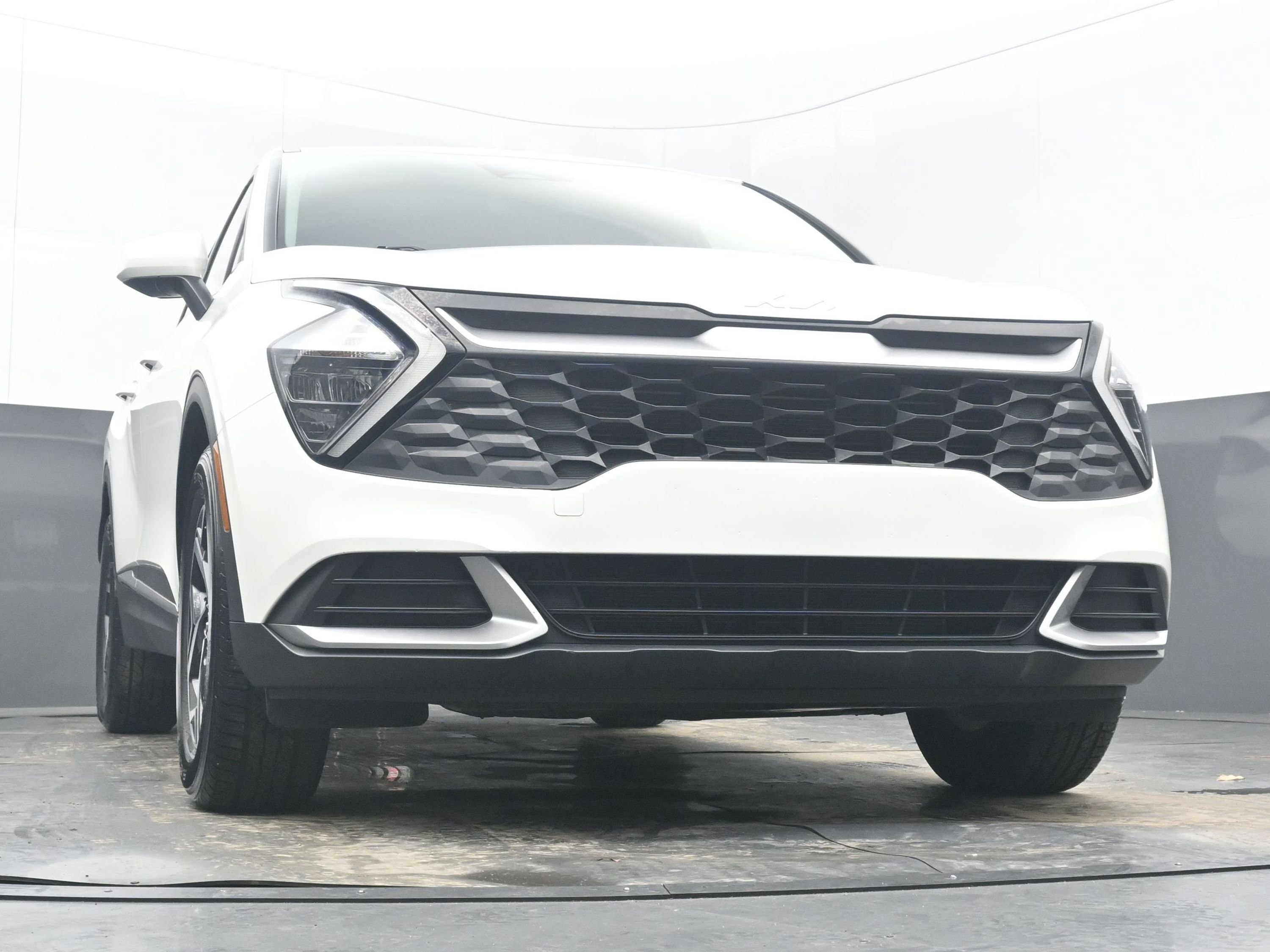 Used 2023 Kia Sportage LX image 24