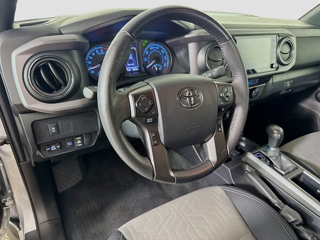 Certified 2023 Toyota Tacoma TRD Off-Road AWD/4WD image 18