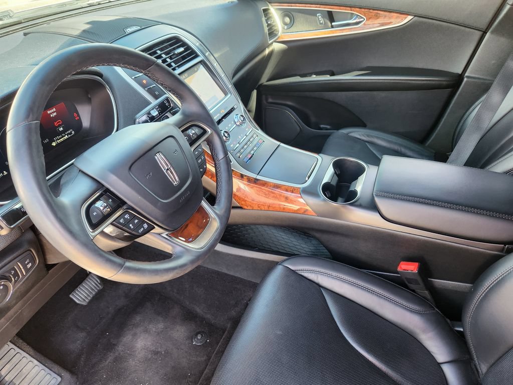 Used 2020 Lincoln Nautilus Reserve w/ Equipment Group 201A AWD/4WD image 7