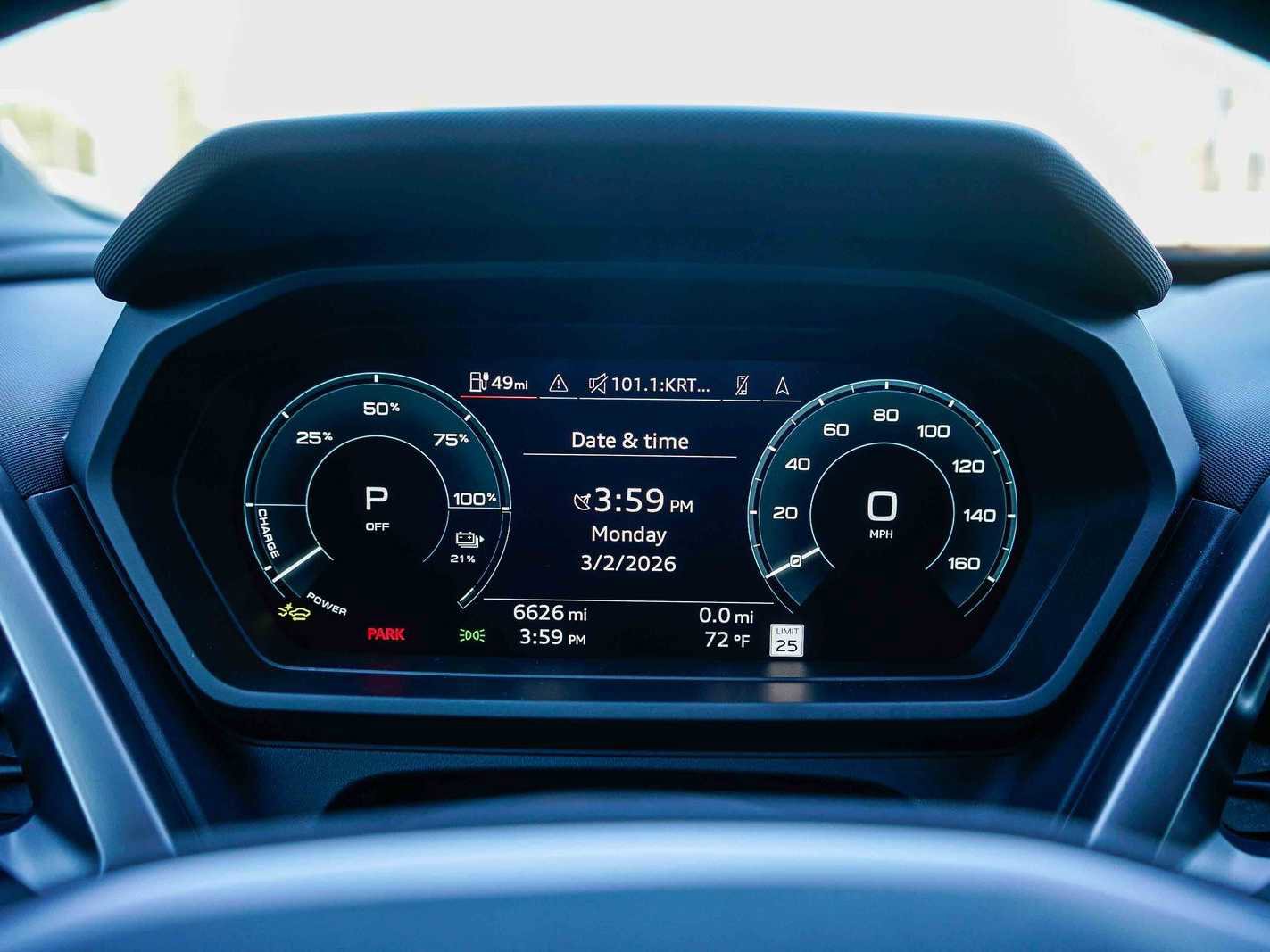 Used 2025 Audi Q4 e-tron Premium w/ Convenience Package image 24