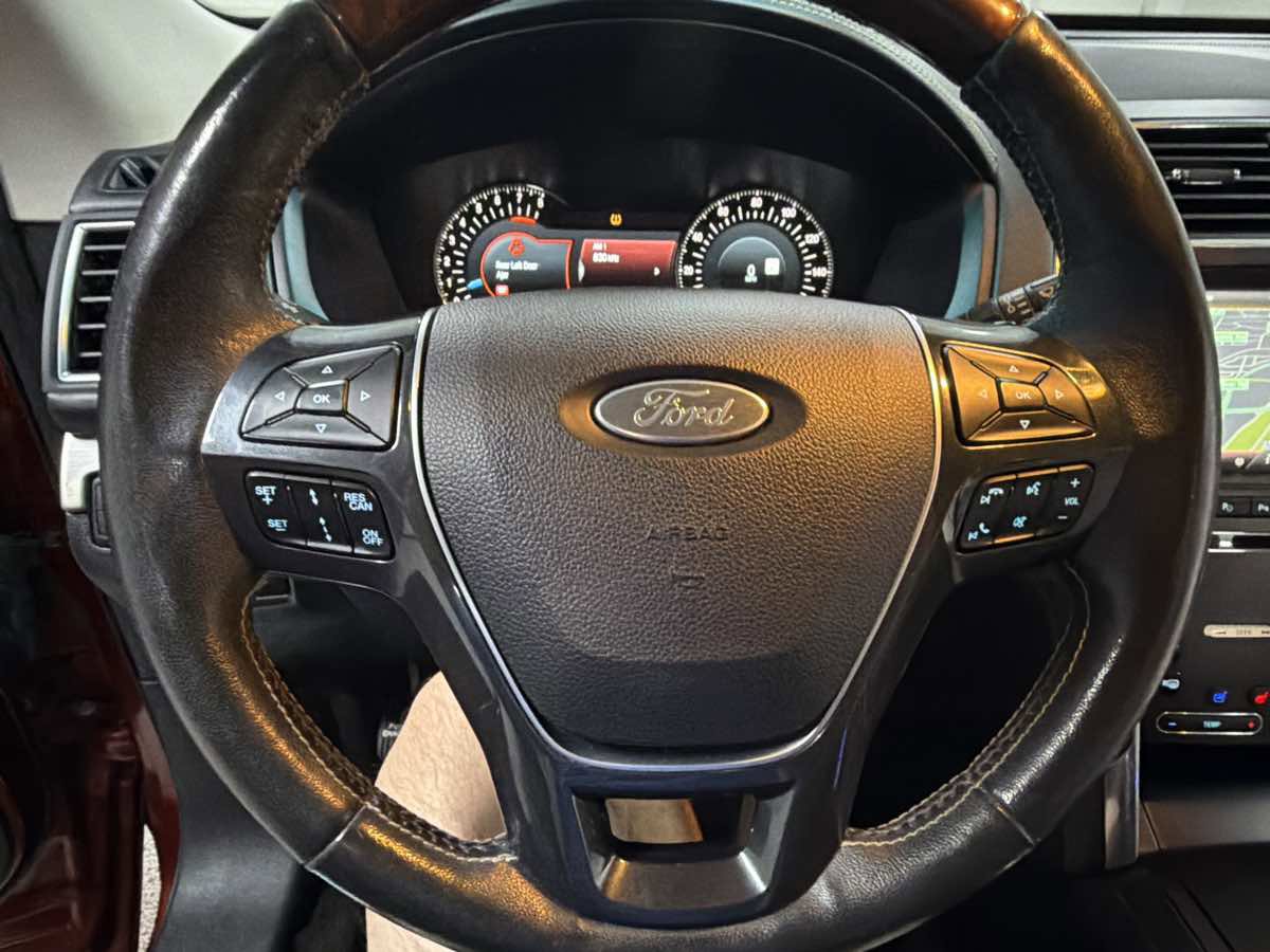 Used 2016 Ford Explorer Platinum AWD/4WD image 15