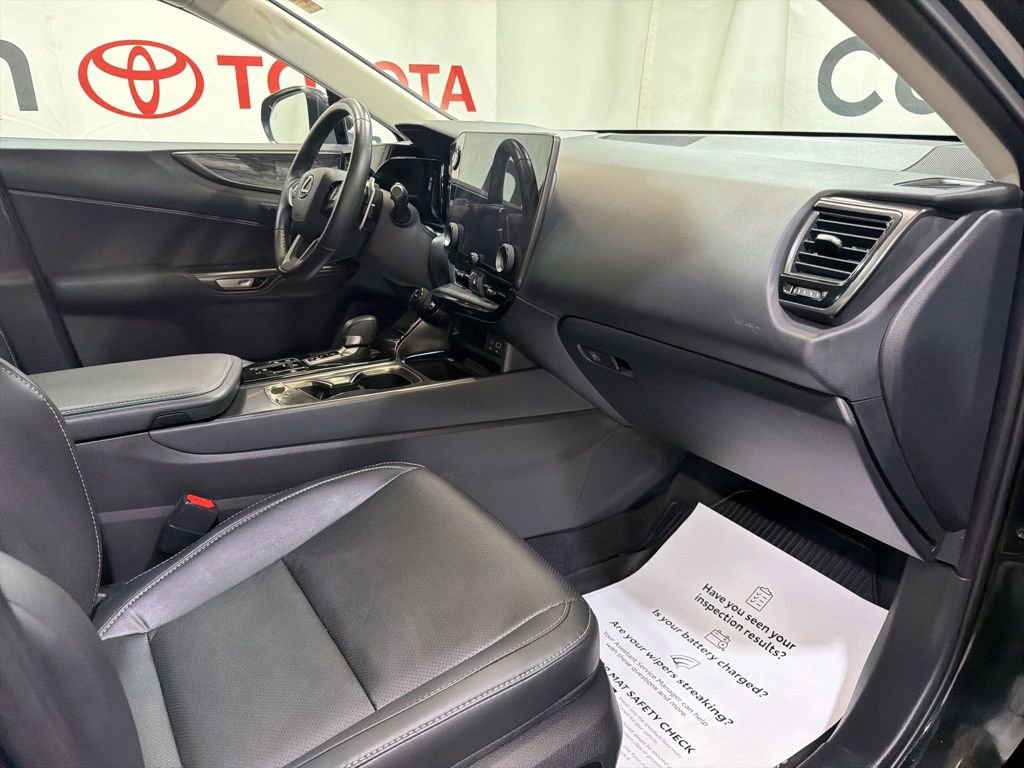 Used 2025 Lexus NX 350h AWD w/ Accessory Package (2T) image 11