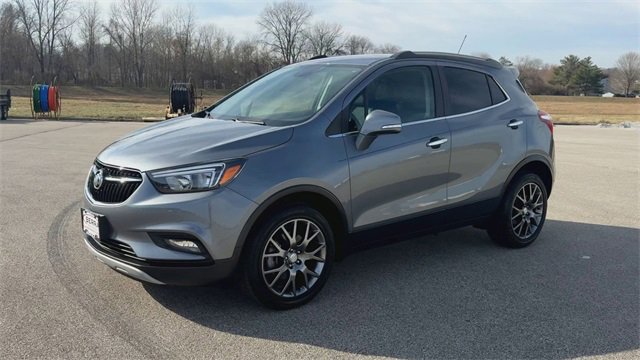Used 2019 Buick Encore Sport Touring w/ Safety Package image 4