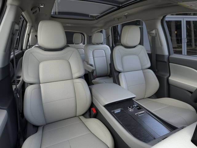 New 2026 Lincoln Aviator Reserve w/ Luxury Package RWD image 10