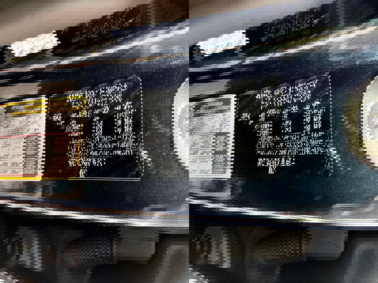 Used 2024 Kia Sportage EX w/ EX Premium Package image 36