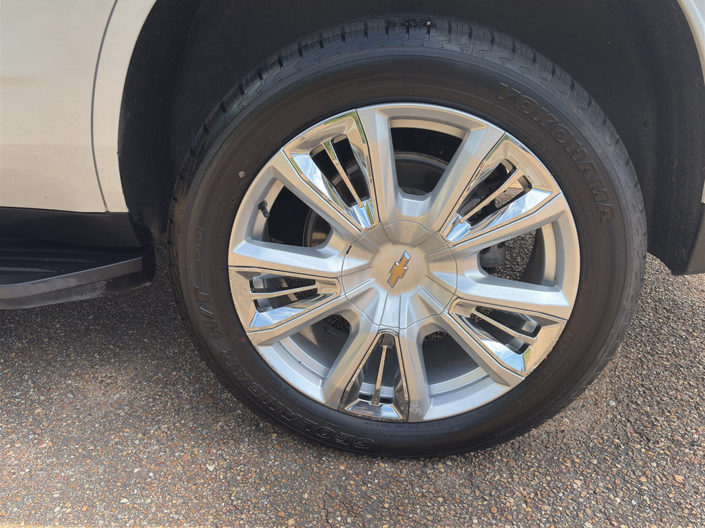 Used 2021 Chevrolet Tahoe High Country RWD image 33