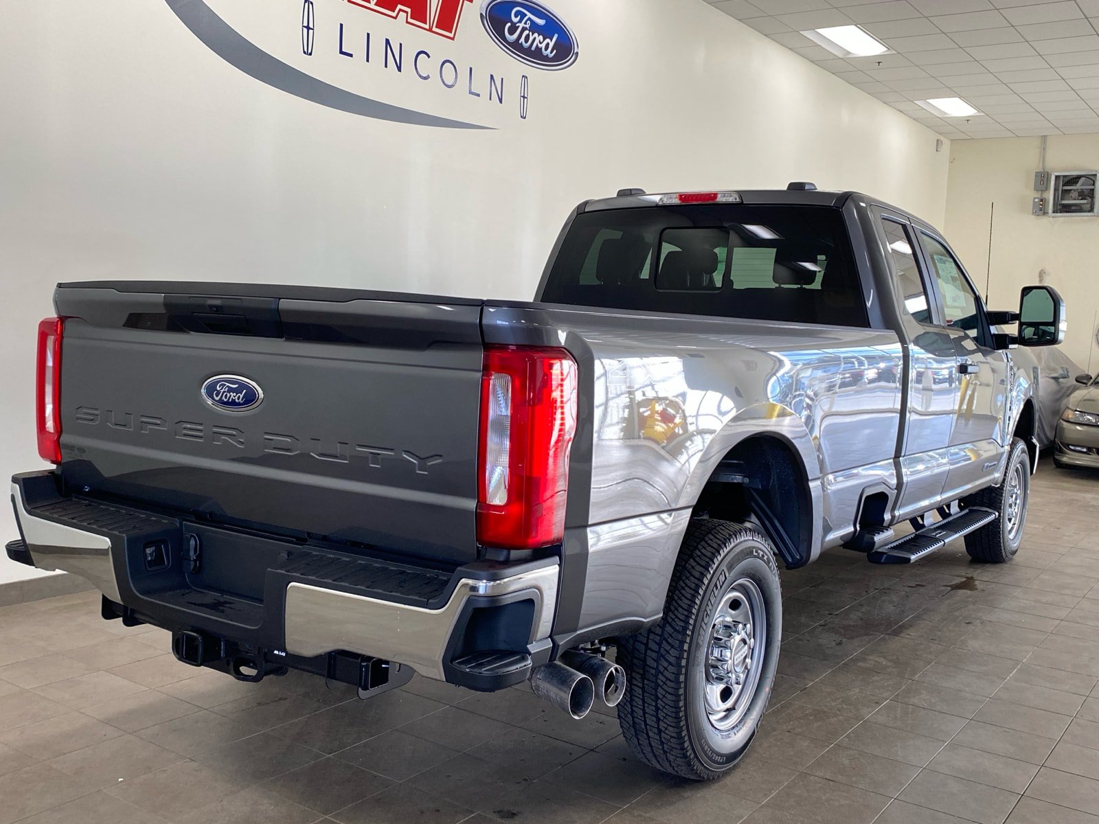 New 2026 Ford F250 XL w/ XL Chrome Package AWD/4WD image 7