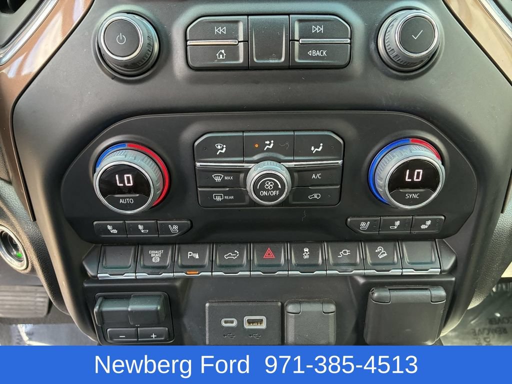 Used 2022 Chevrolet Silverado 3500 High Country AWD/4WD image 25