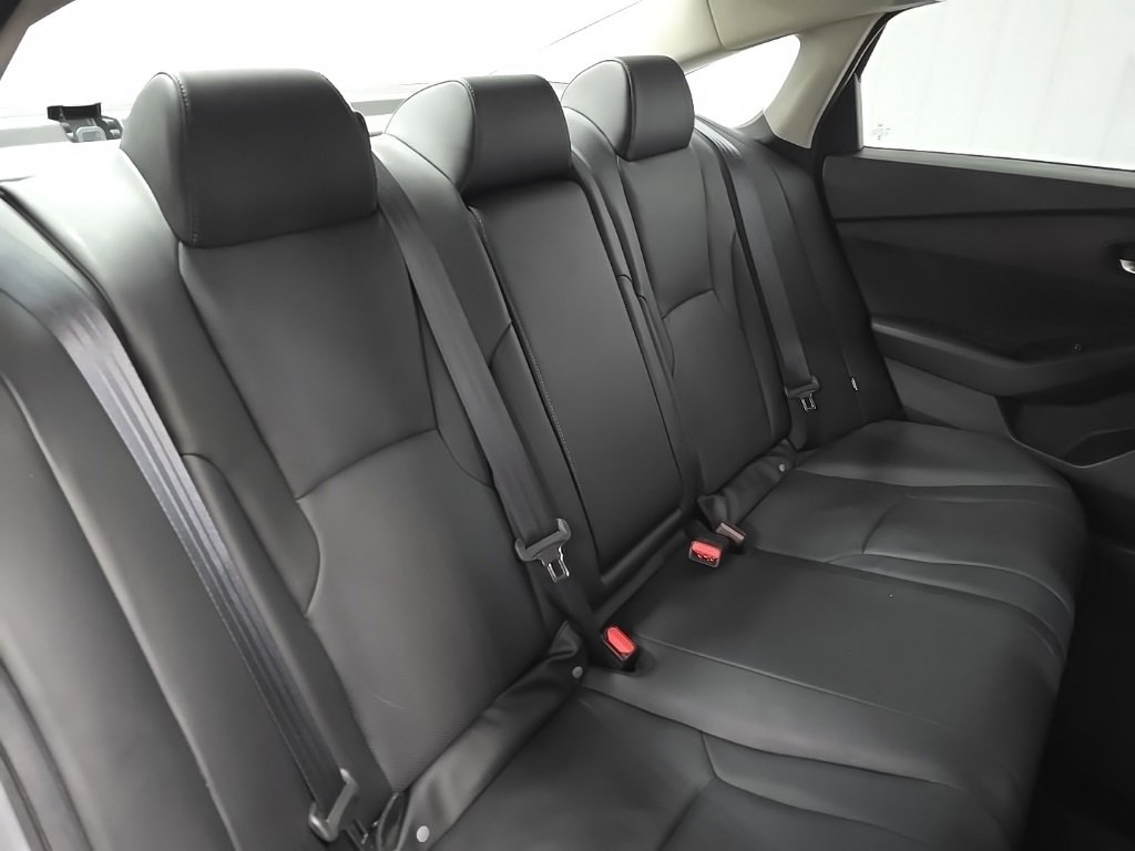 Used 2023 Honda Accord EX-L image 17