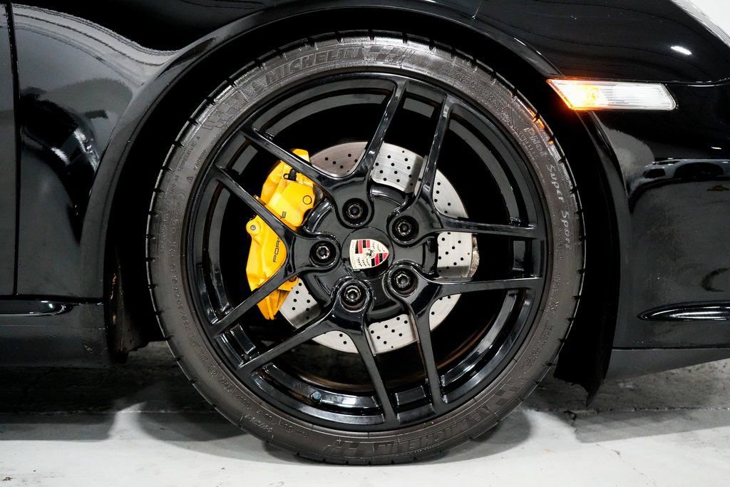 Used 2009 Porsche 911 Carrera S image 22