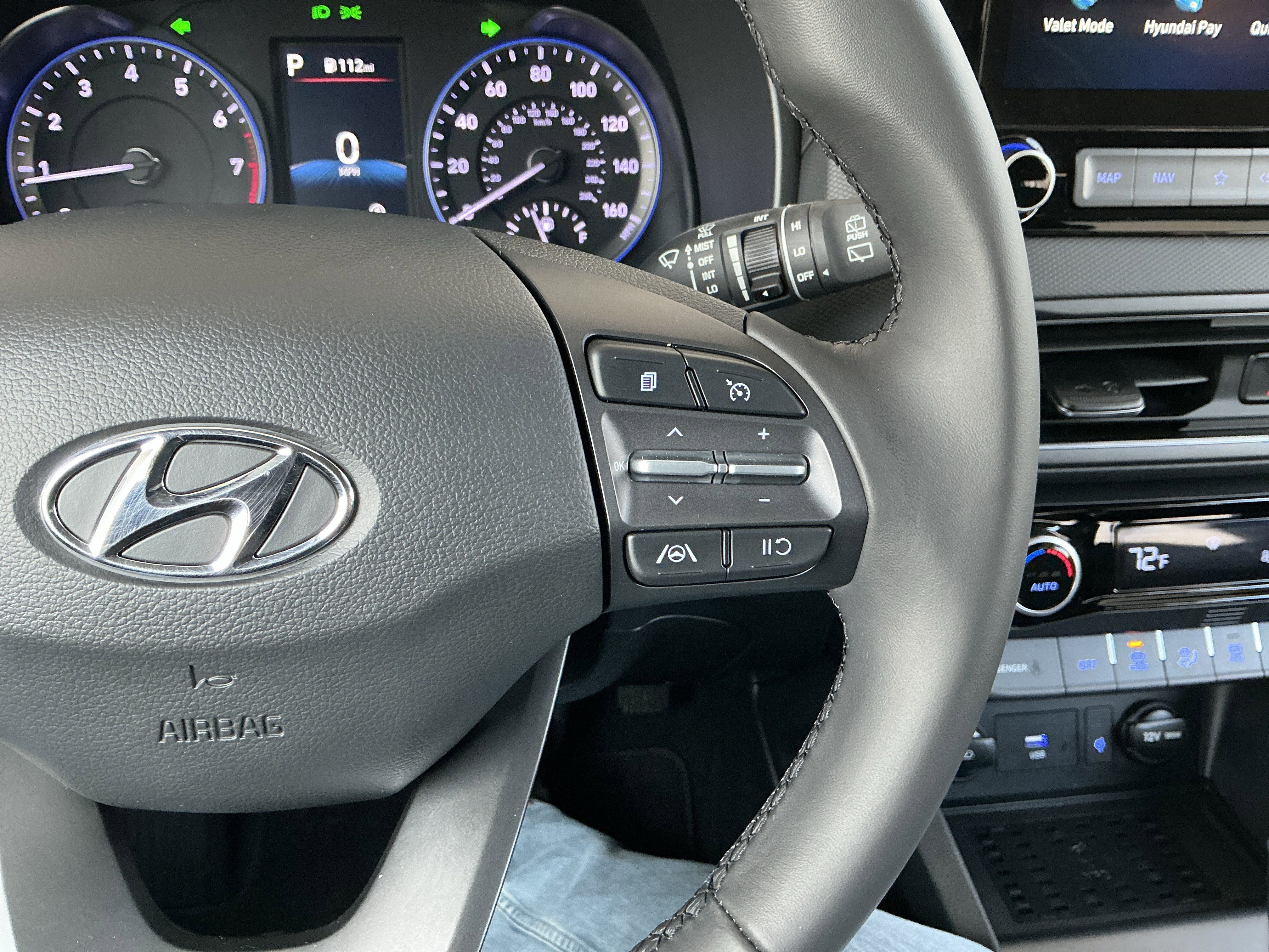 Used 2023 Hyundai Kona SEL w/ Convenience Package image 13