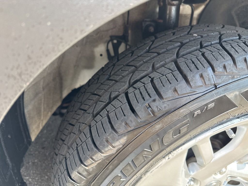 Used 2021 Hyundai Venue SE FWD image 50