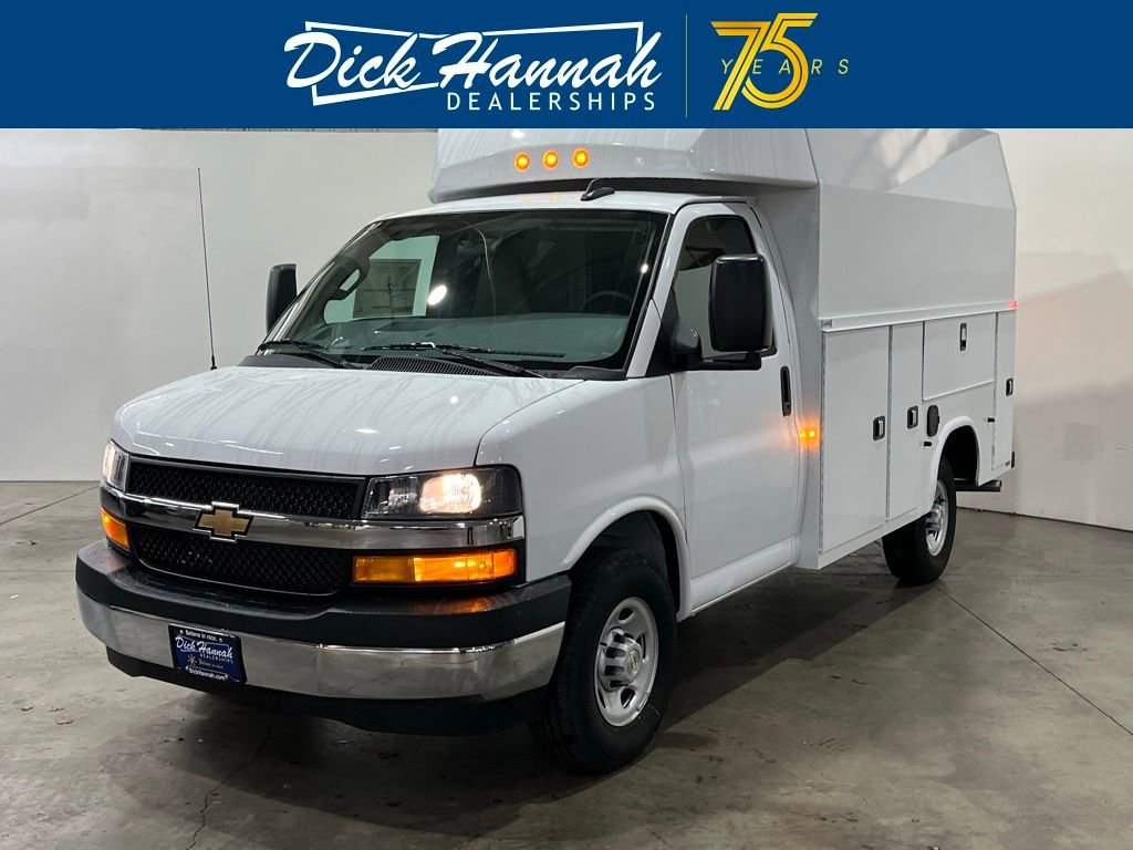 New 2025 Chevrolet Express 3500 Work Van w/ Power Convenience Package image 1