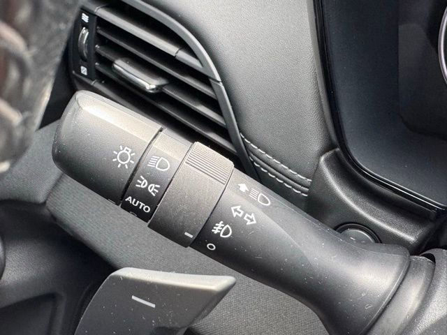 Used 2021 Subaru Legacy Premium image 26