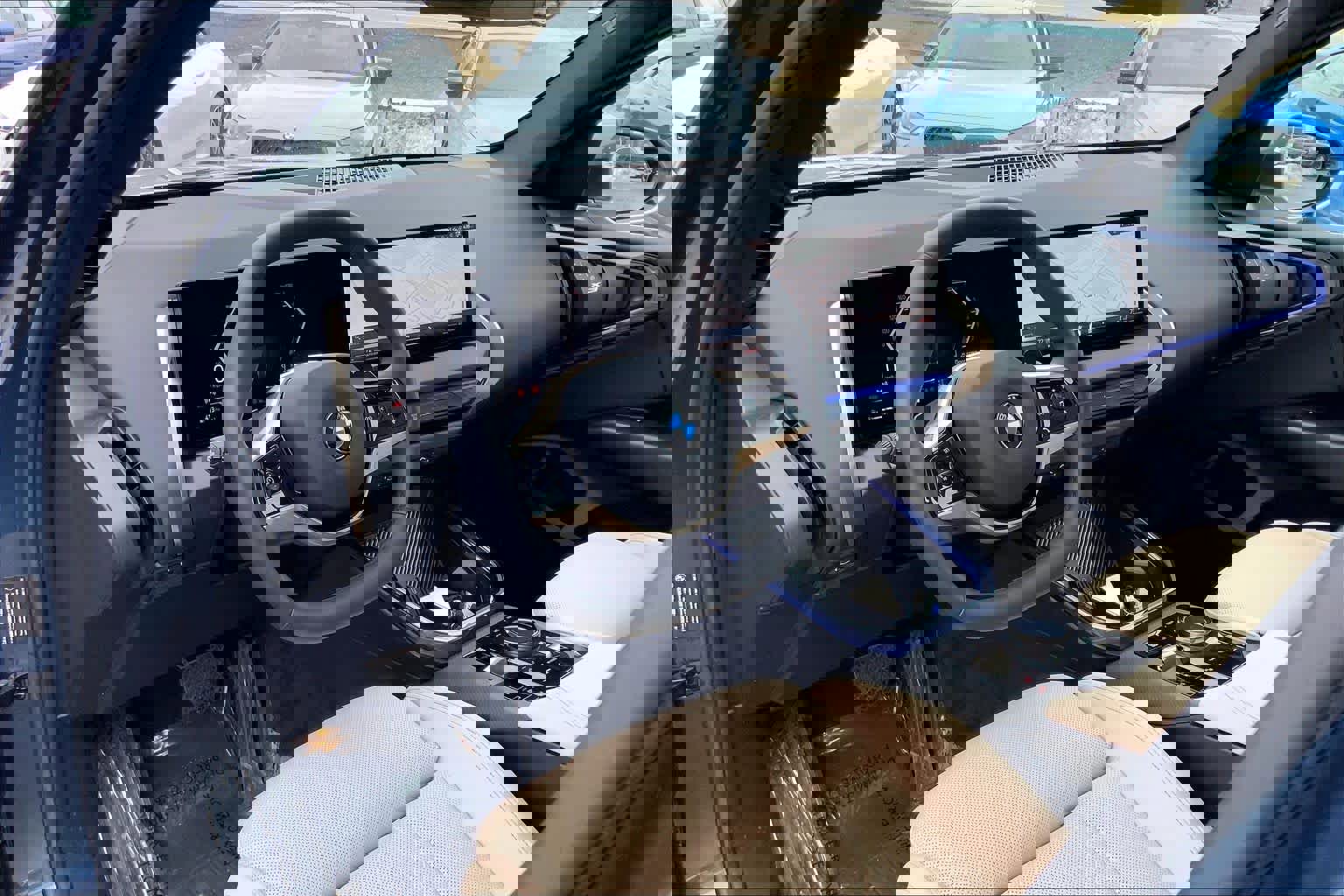 Certified 2025 BMW X3 xDrive30i w/ Convenience Package image 17