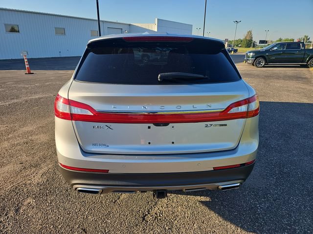 Used 2016 Lincoln MKX Select FWD image 4