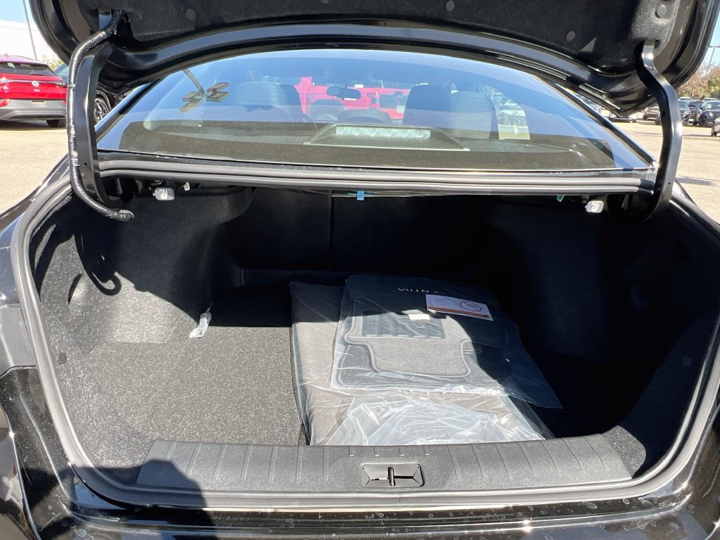 New 2027 Nissan Sentra SV FWD image 23