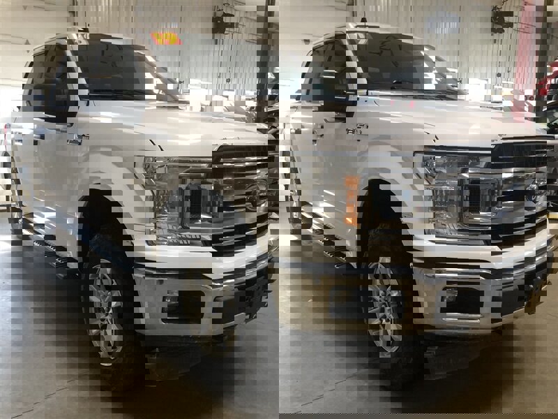 Used 2019 Ford F150 XLT w/ Equipment Group 301A Mid image 3