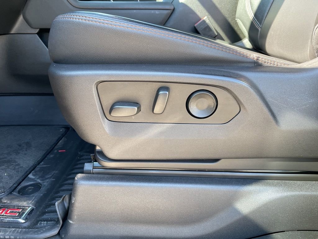 Used 2024 GMC Sierra 2500 AT4 w/ AT4 Premium Plus Package image 13