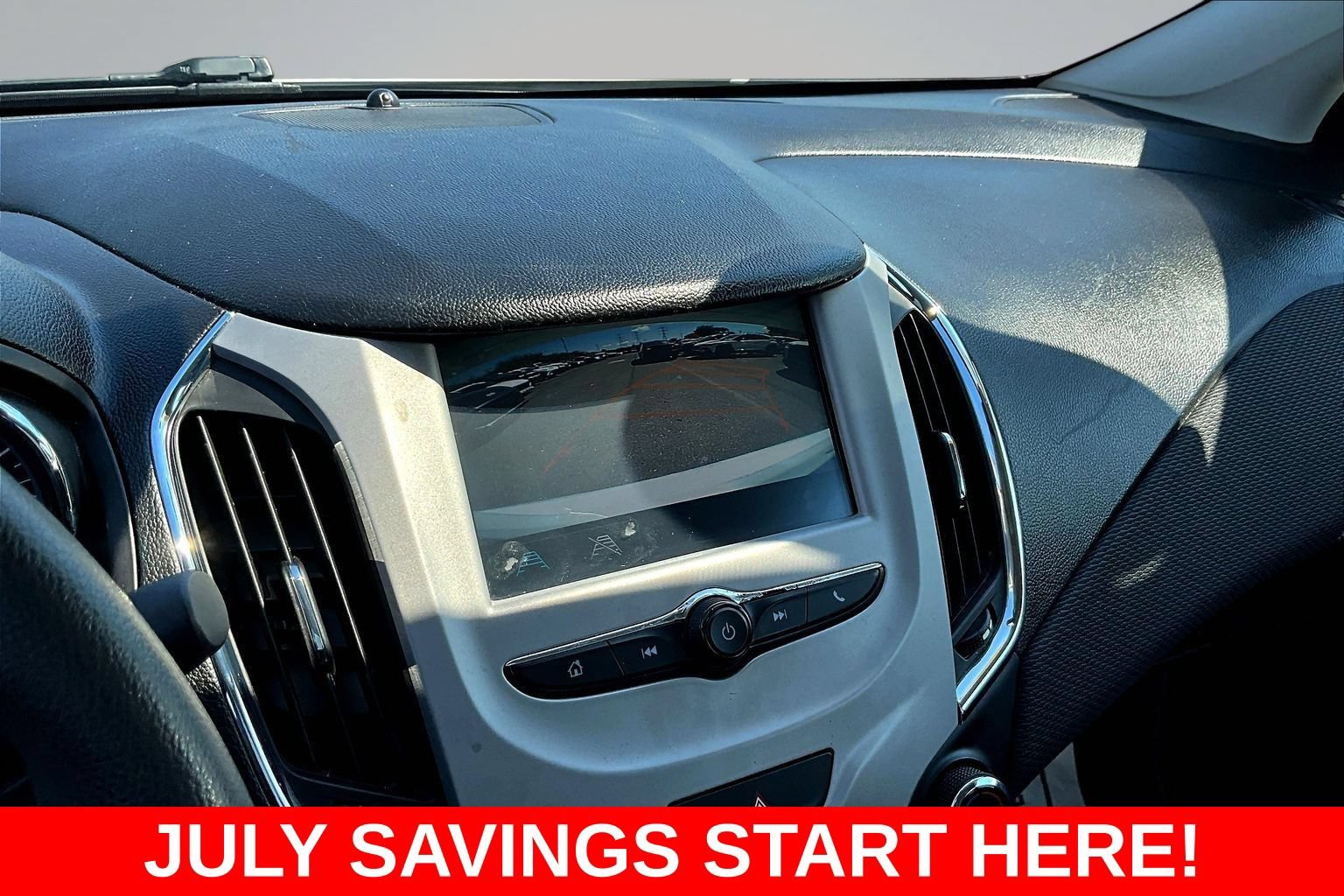 Used 2018 Chevrolet Cruze LS FWD image 17