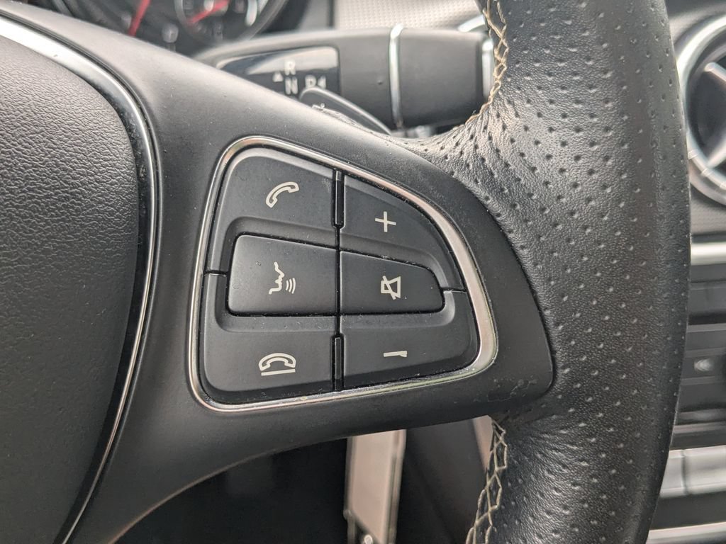 Used 2018 Mercedes-Benz CLA 250 image 10