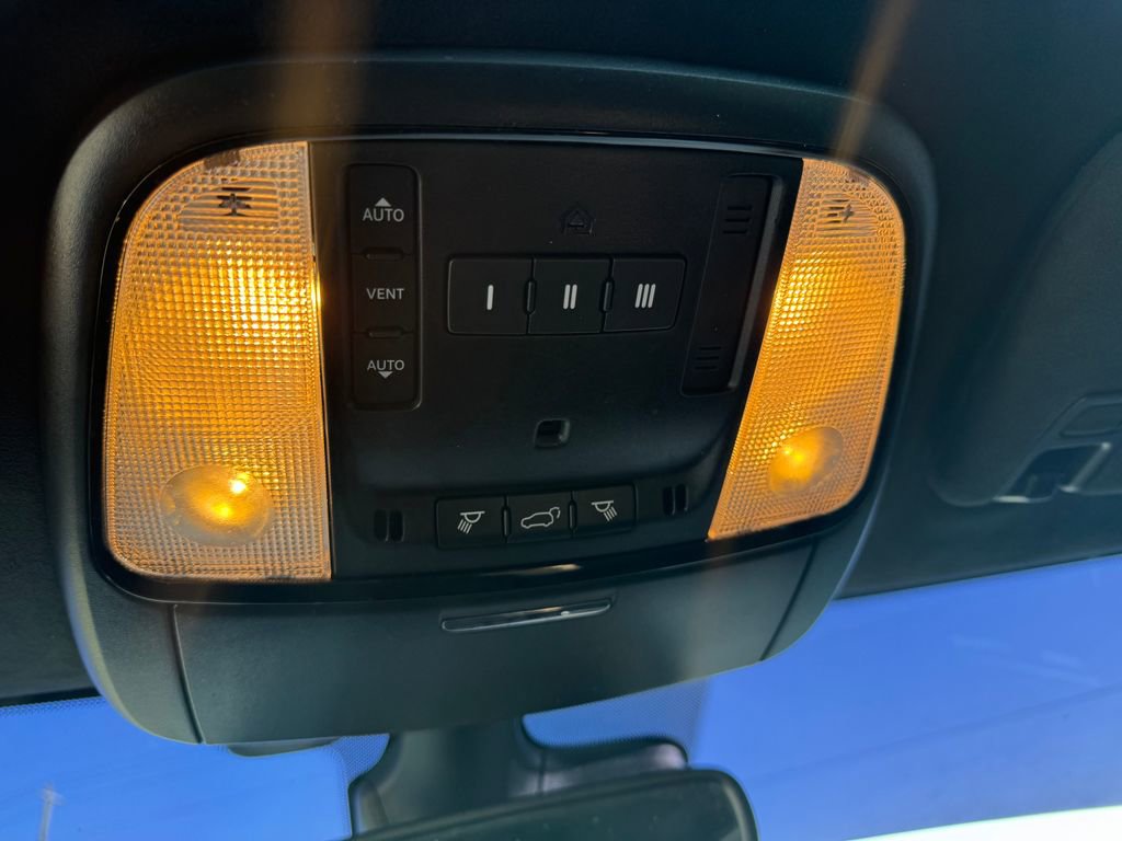 Used 2022 Dodge Durango Citadel AWD/4WD image 24