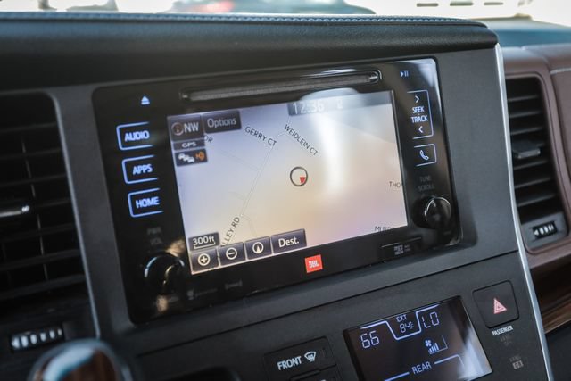 Used 2016 Toyota Sienna Limited Premium AWD/4WD image 28