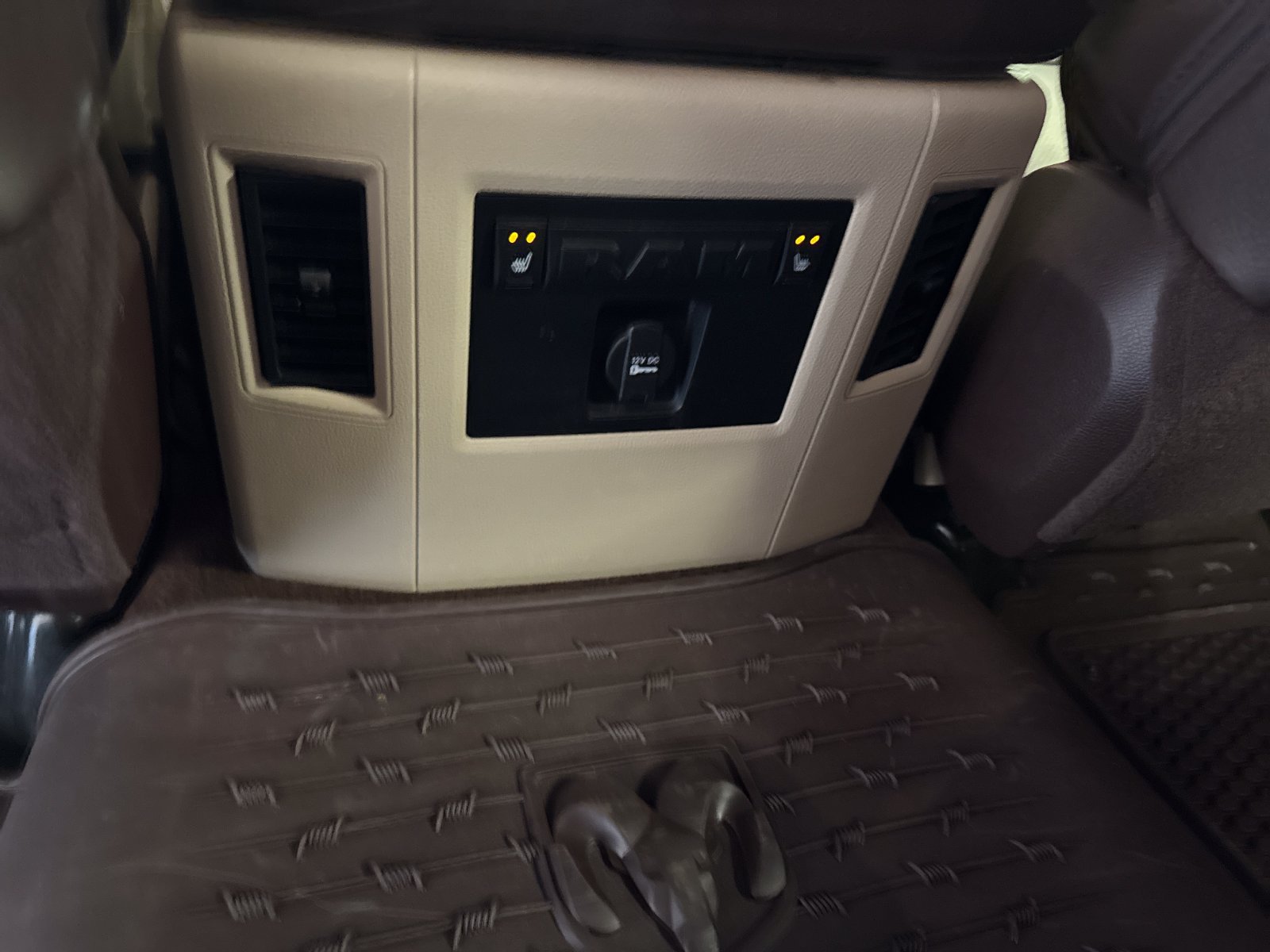 Used 2015 RAM 3500 Laramie Longhorn AWD/4WD image 28