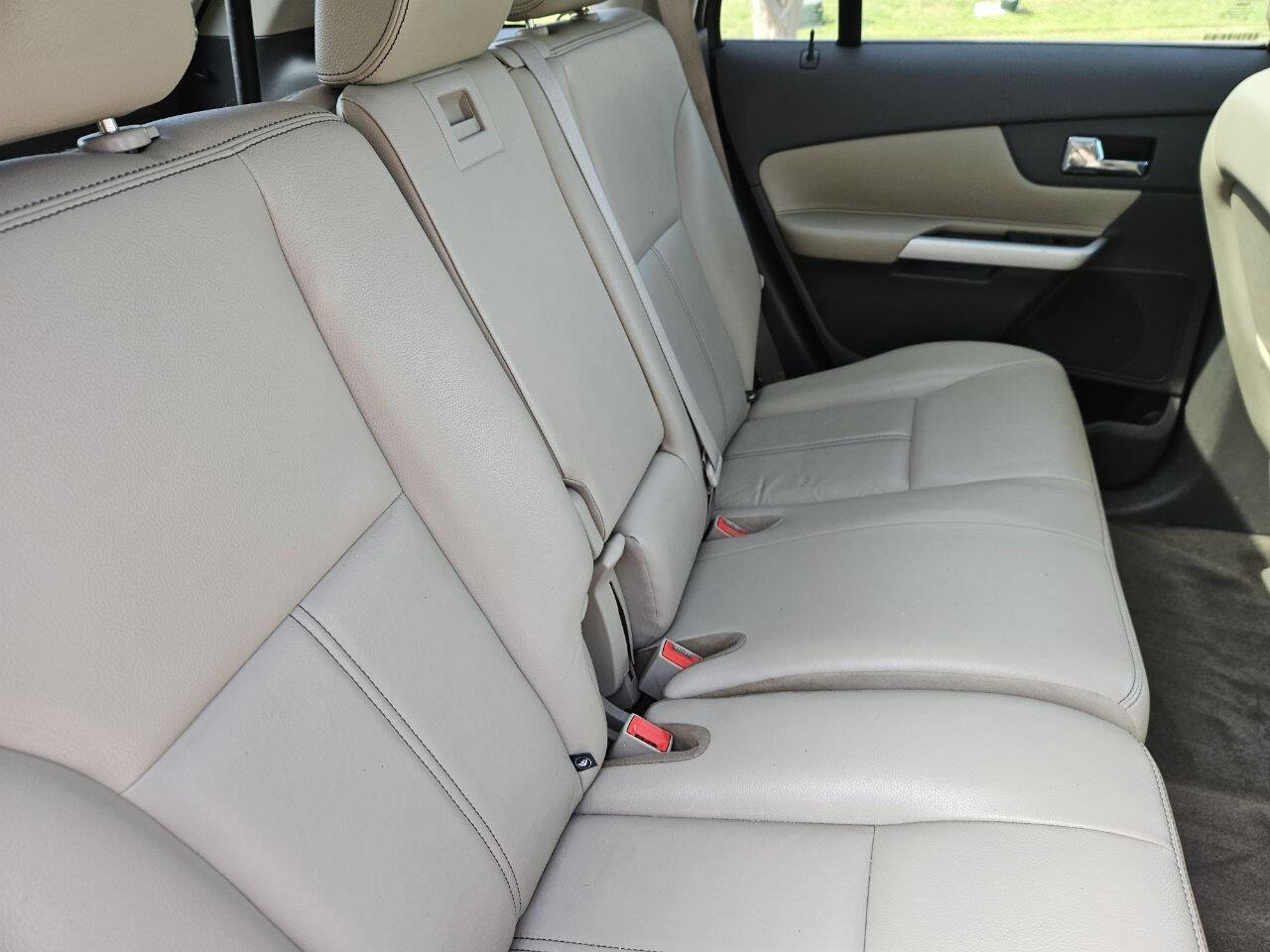 Used 2013 Ford Edge Limited image 14