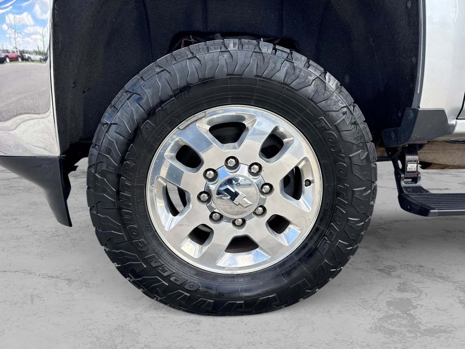 Used 2015 Chevrolet Silverado 2500 LTZ w/ Duramax Plus Package AWD/4WD image 15