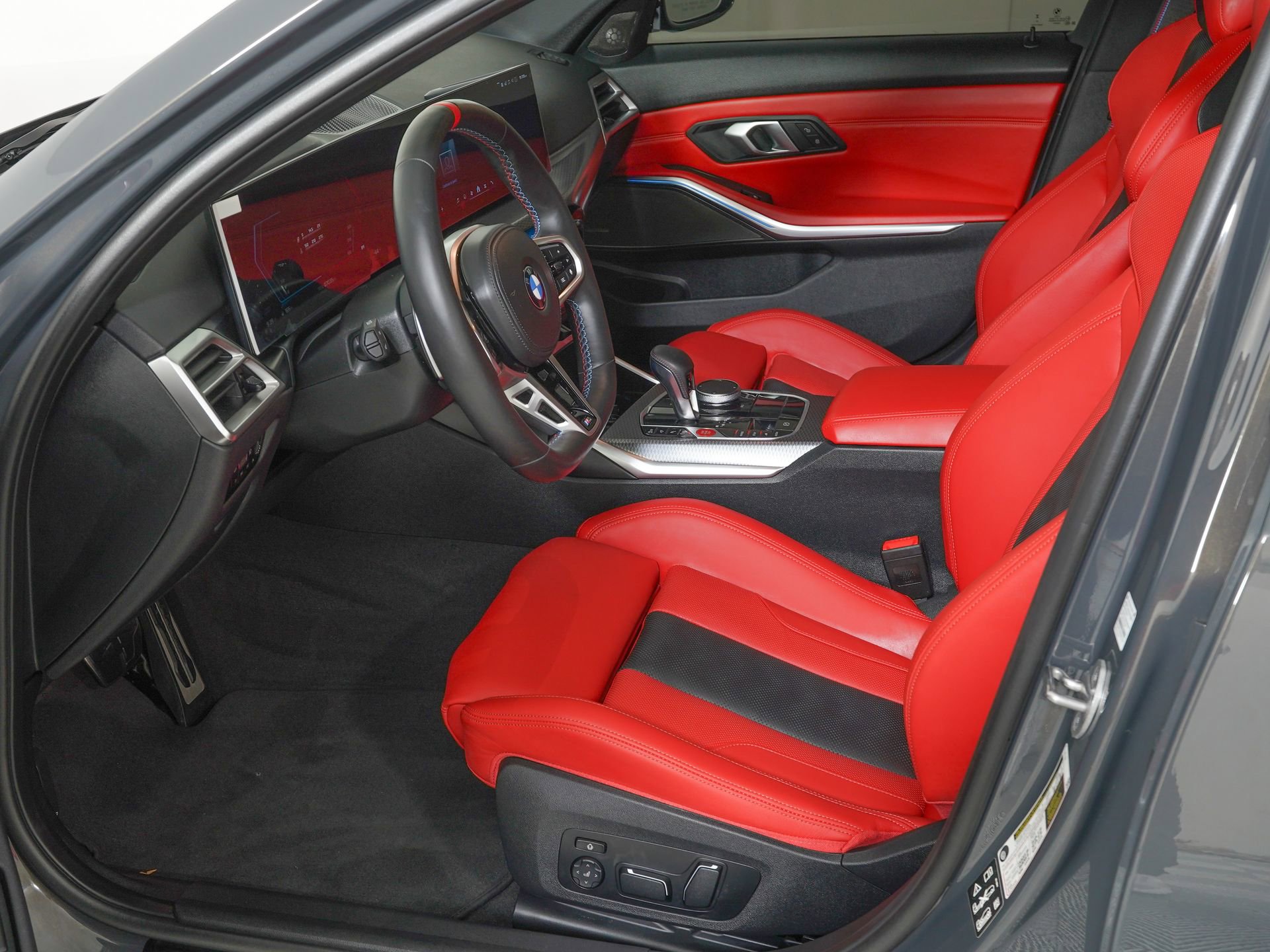 Used 2025 BMW M3 Competition image 14