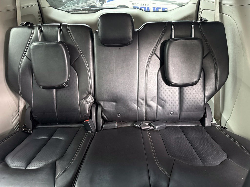 Used 2020 Chrysler Voyager Lxi FWD image 19