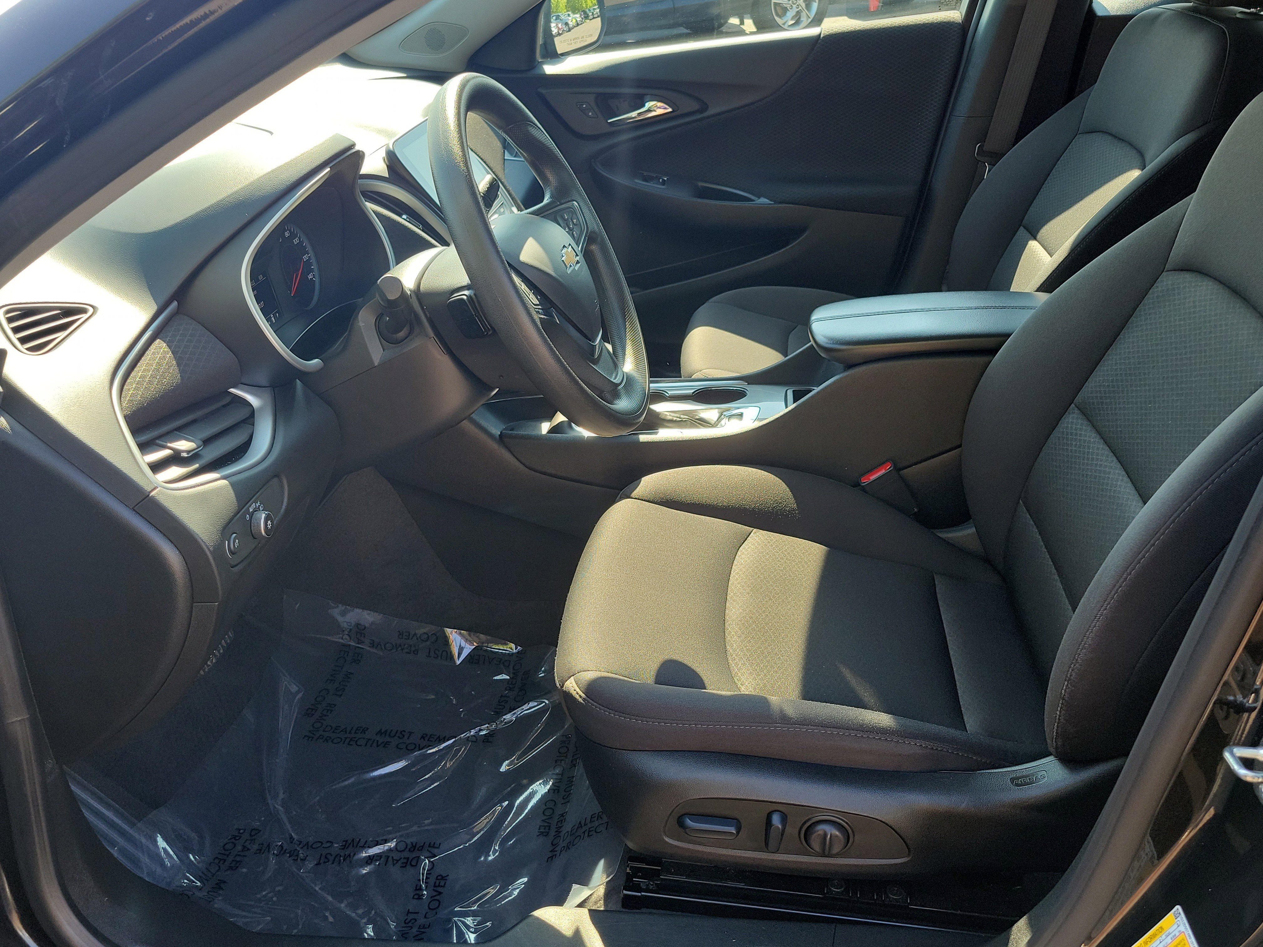 Used 2024 Chevrolet Malibu LT FWD image 16